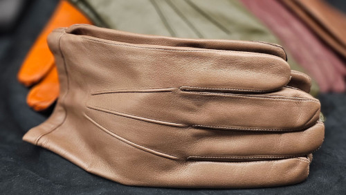 Madova gloves